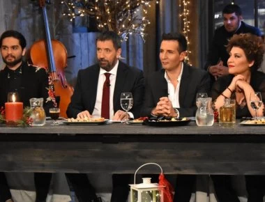 Αδιανόητο περιστατικό στο «Στην Υγειά μας»: Ξεκίνησε να τραγουδάει και οι καλεσμένοι... σηκώθηκαν και έφυγαν (βίντεο)